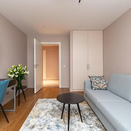 Apartment Karu