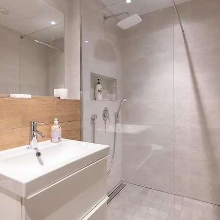 Karu Apartment