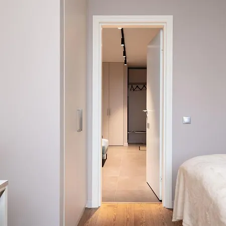 Karu Apartment