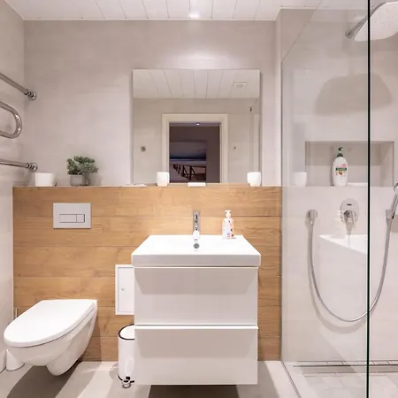 Karu Apartment